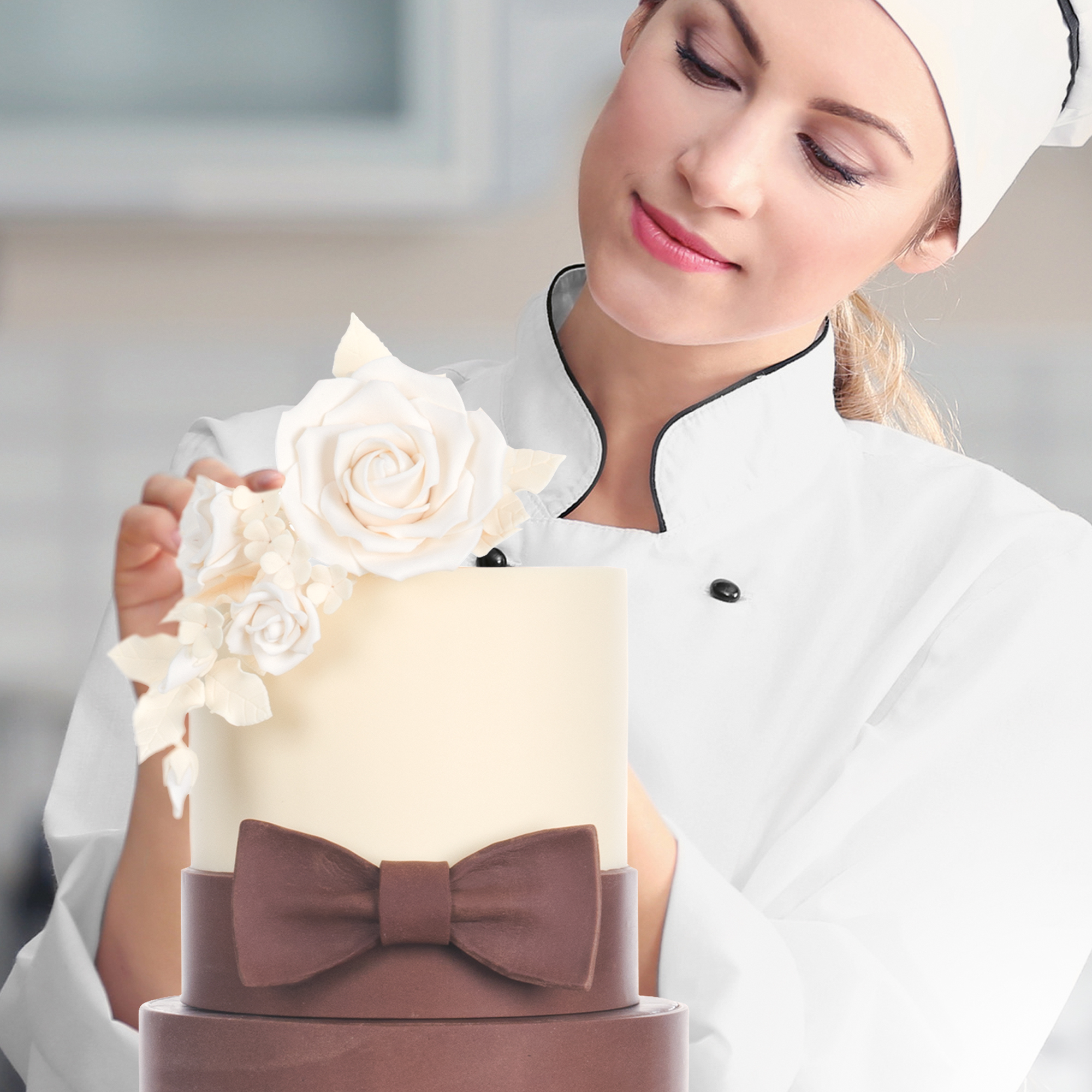 WEISS-CREME MAXIROSEN-BOUQUET GROSS, TRAGANT WEISS-CREME MAXIROSEN-BOUQUET GROSS, TRAGANT