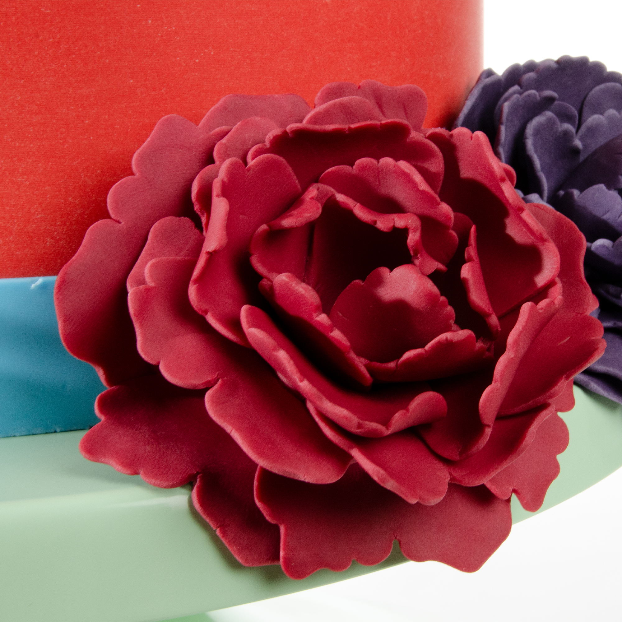 AUSROLLFONDANT "CLASSIC" BURGUND, MIT KAKAOBUTTER AUSROLLFONDANT "CLASSIC" BURGUND, MIT KAKAOBUTTER