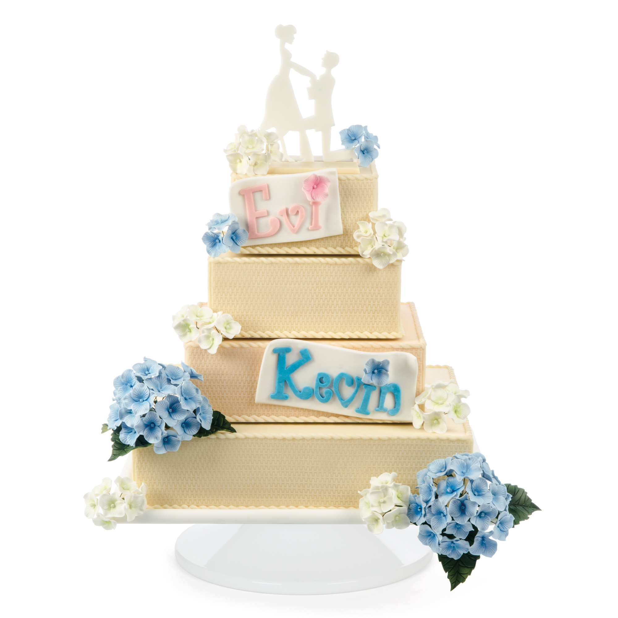 TORTE "BLAUE HORTENSIEN" QUADRATISCH TORTE "BLAUE HORTENSIEN" QUADRATISCH