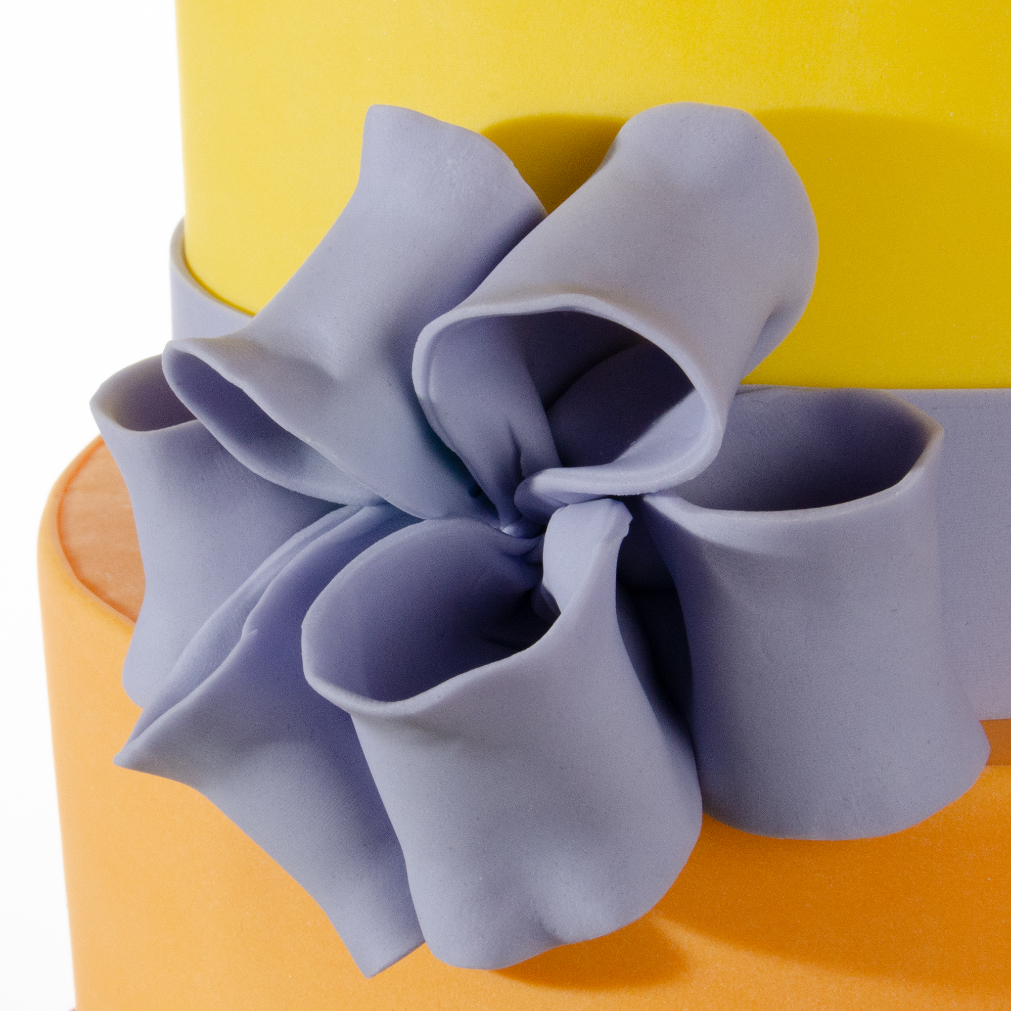 AUSROLLFONDANT "CLASSIC" HELLLILA, MIT KAKAOBUTTER AUSROLLFONDANT "CLASSIC" HELLLILA, MIT KAKAOBUTTER