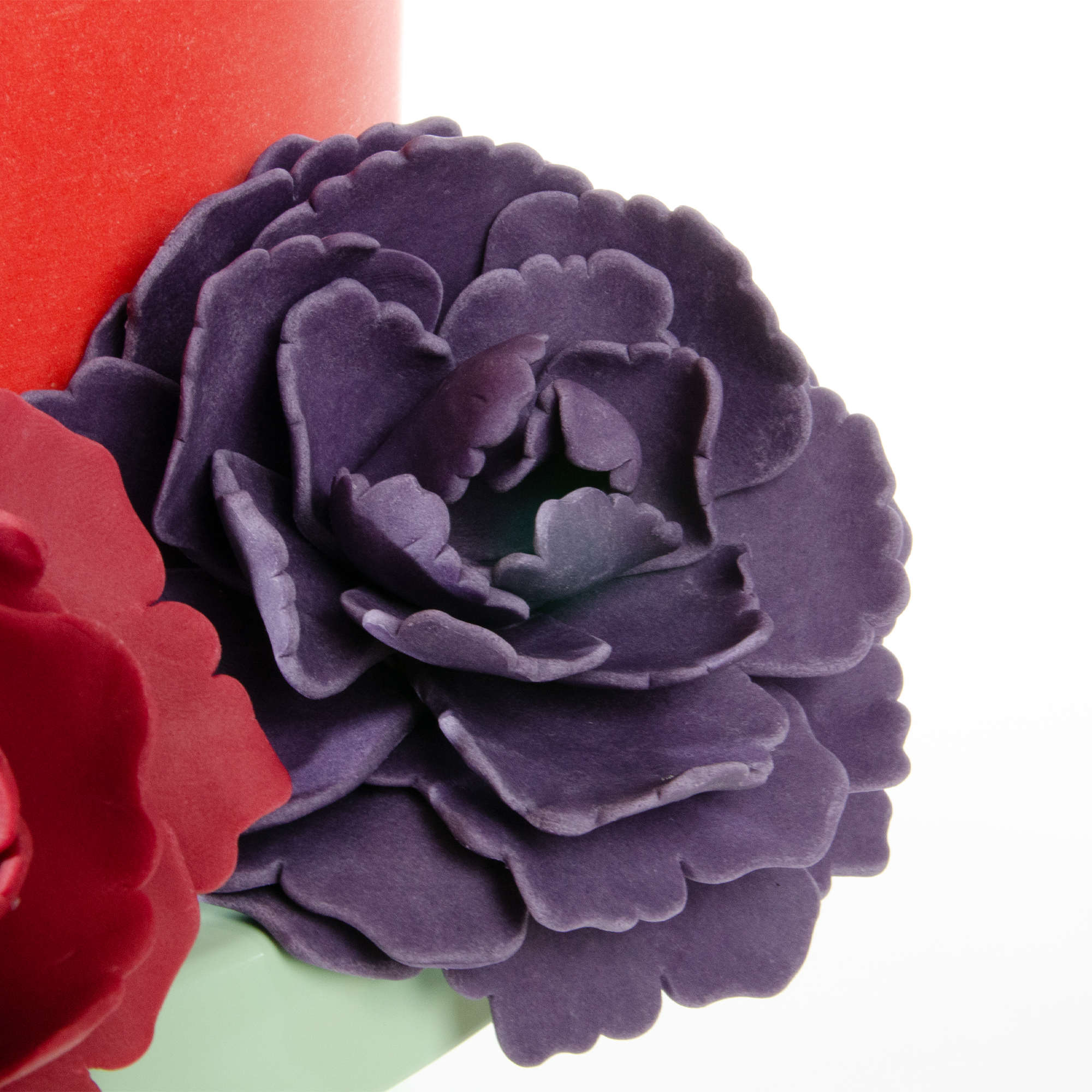 AUSROLLFONDANT "CLASSIC" DUNKELLILA, MIT KAKAOBUTTER AUSROLLFONDANT "CLASSIC" DUNKELLILA, MIT KAKAOBUTTER